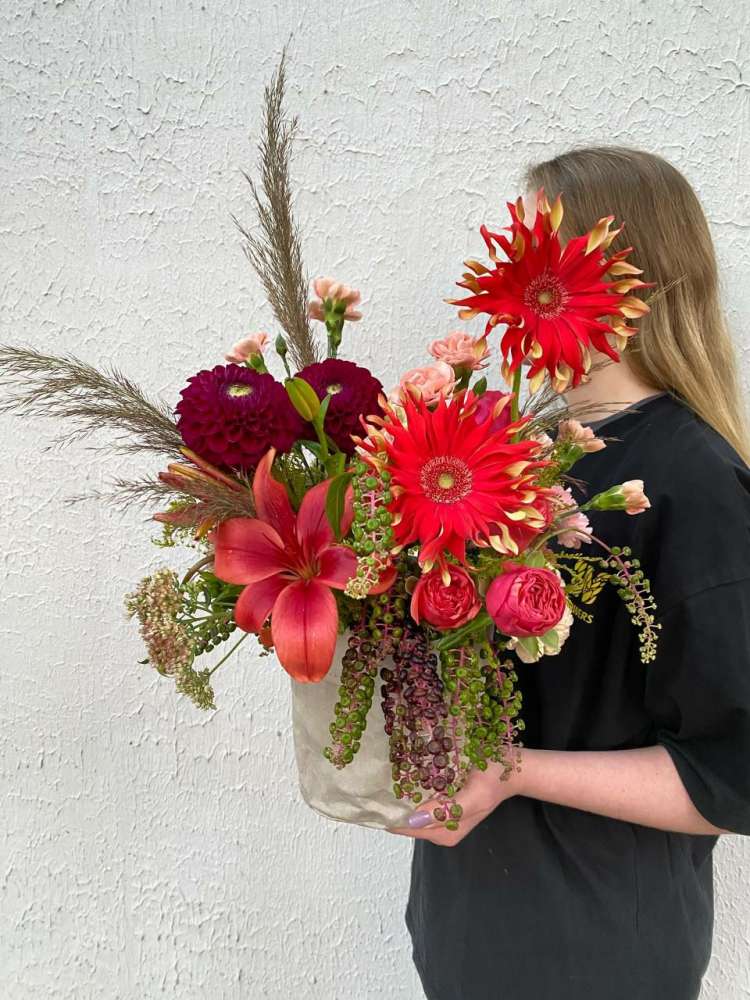 Композиция с герберами